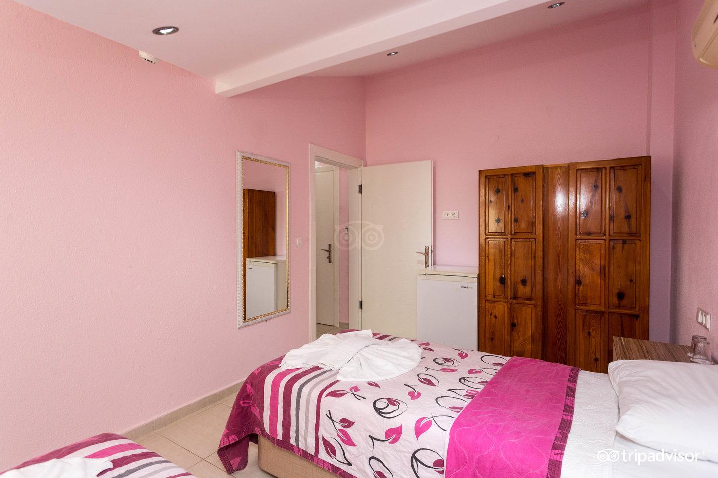 אולודניץ Tolay Hotel מראה חיצוני תמונה
