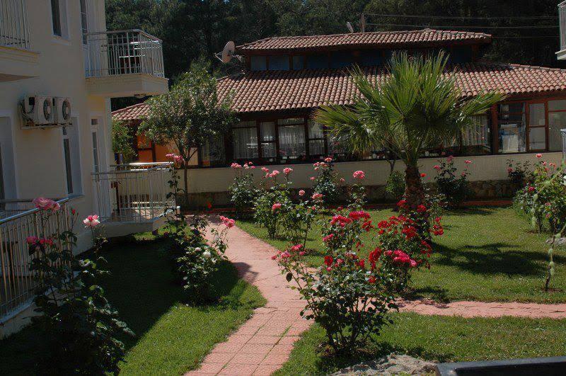 אולודניץ Tolay Hotel מראה חיצוני תמונה